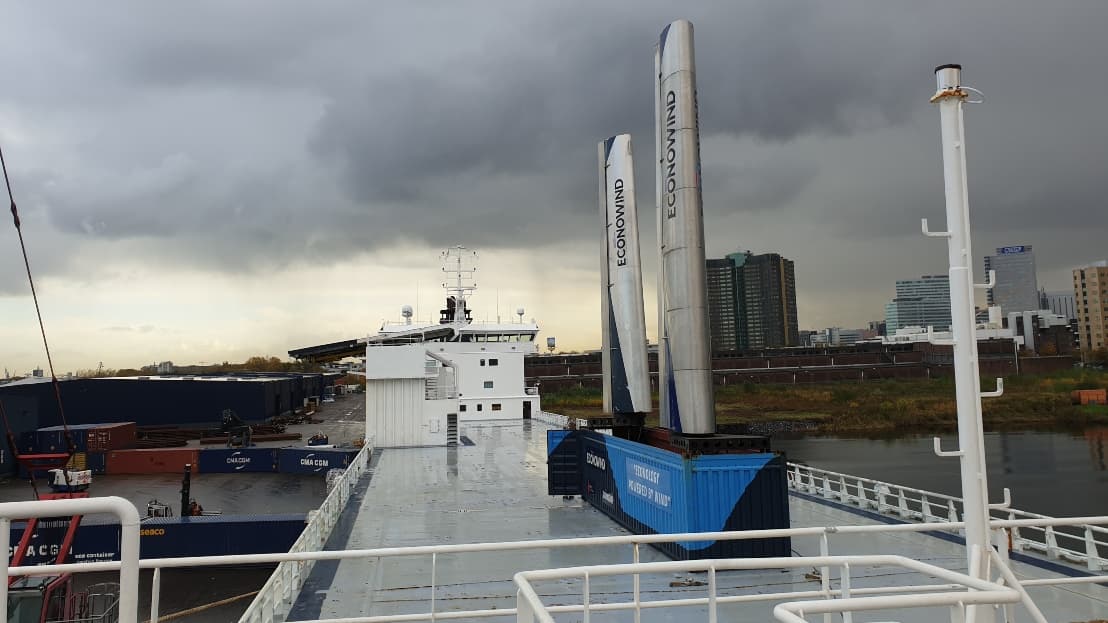 Econowind sail concept test on Lysbris Seaways