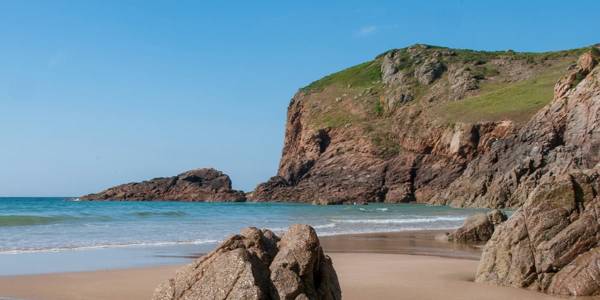 The 5 Best Beaches in Jersey - hero