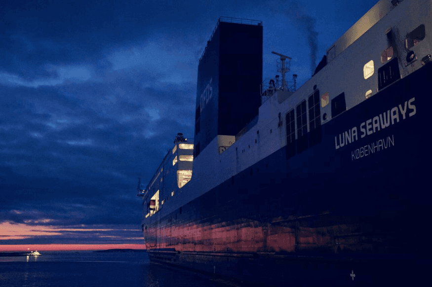 Luna Seaways ferry