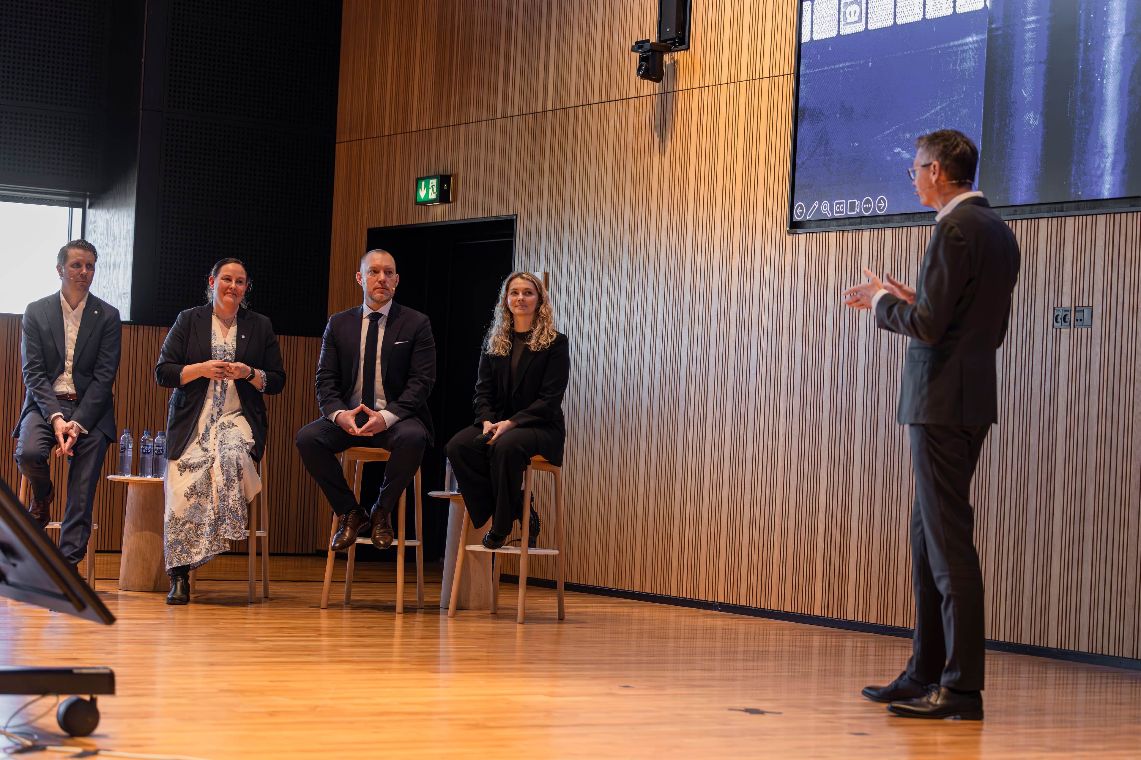 DFDS and Hydro townhall.