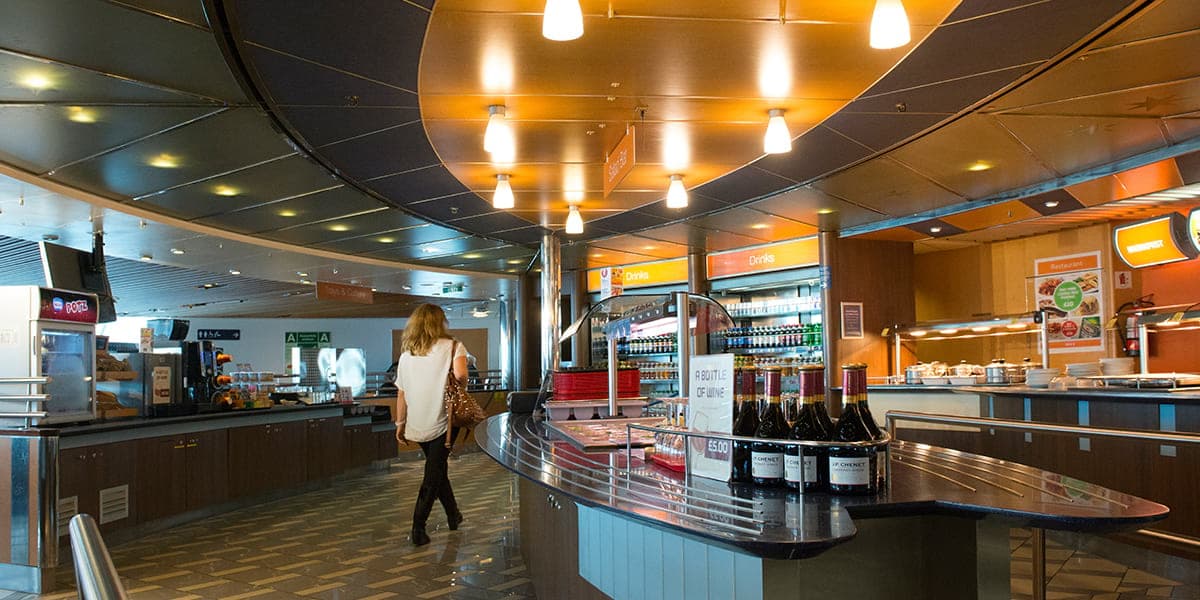 7 Seas restaurant onboard Dover-France