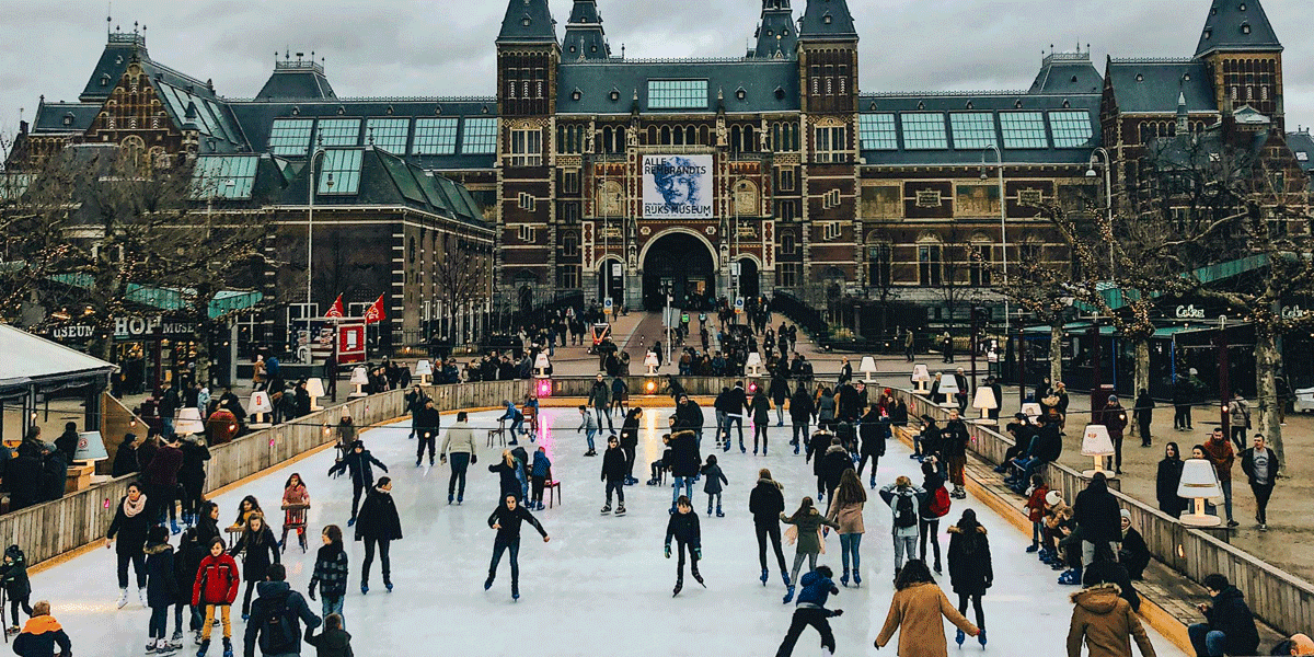 Amsterdam ice rink outside the Rijksmuseum