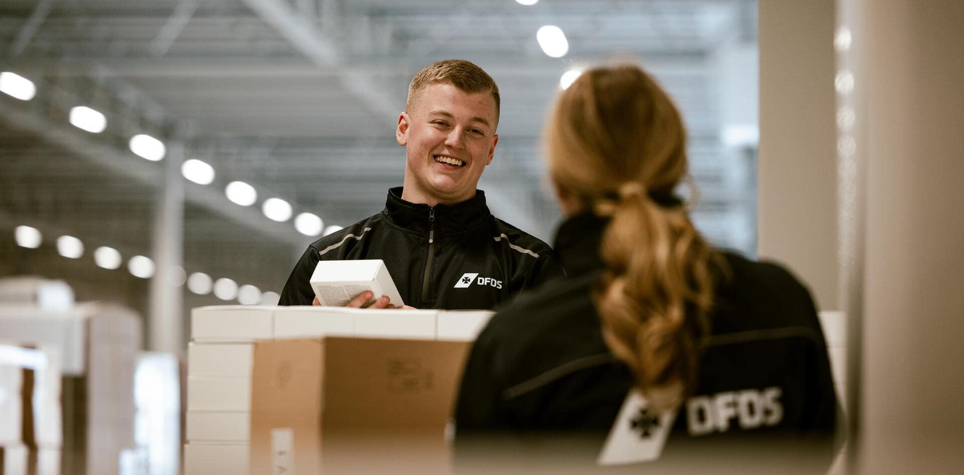DFDS-personal på vårt lager.