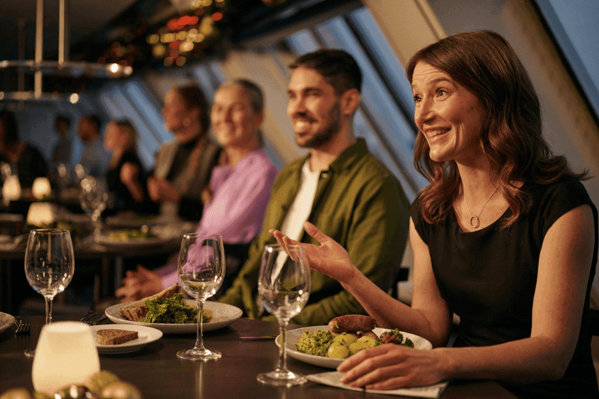 Relaxed dinner with friends